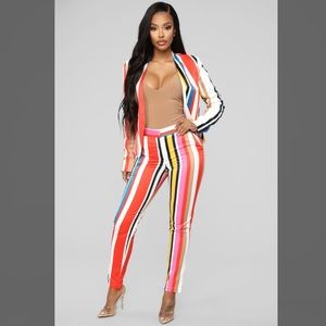 Fashion Nova “Show off your stripes” 2 piece set